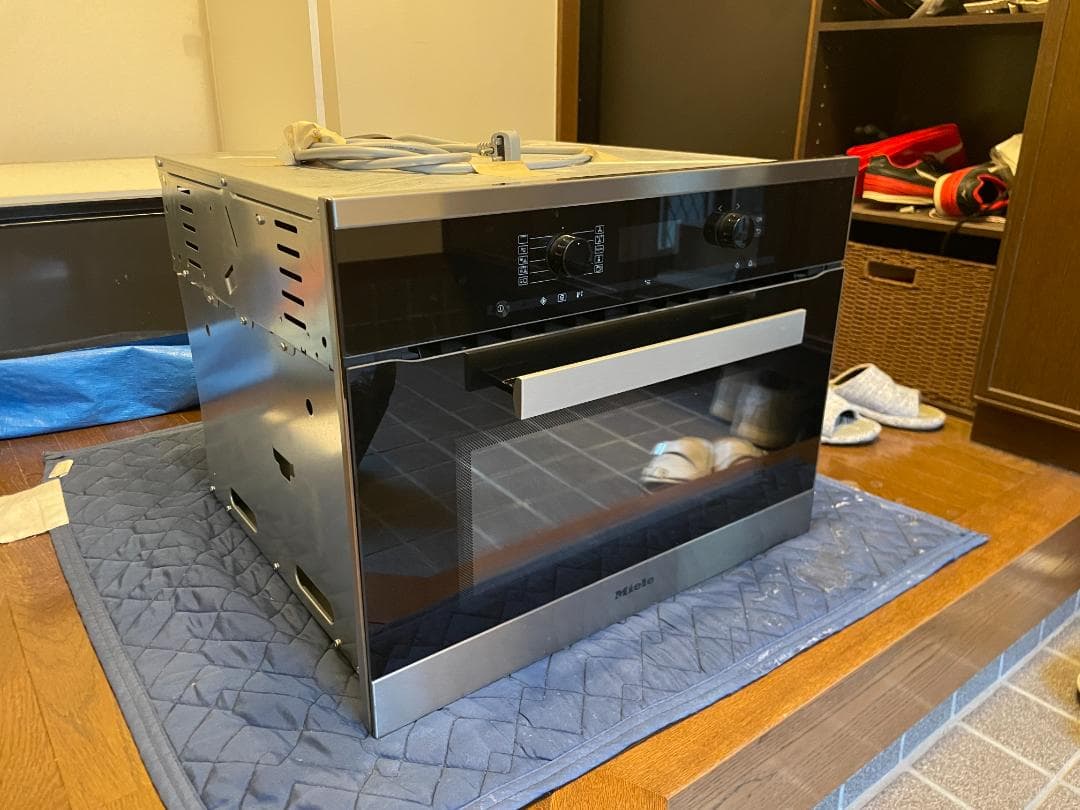 Miele ビルトインオーブン 黒 　H6400BM 60Hz