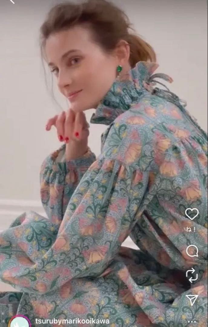 Tsuru by Mariko Oikawa ツルバイマリコオイカワ