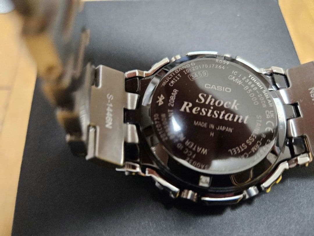 【新品同様】G-SHOCK GMW-B5000D-1JFフルメタル【国内正規品】