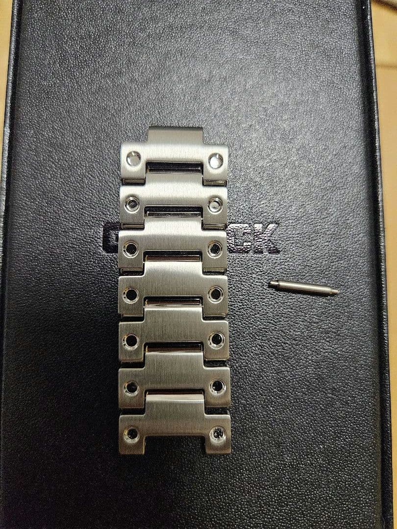 【新品同様】G-SHOCK GMW-B5000D-1JFフルメタル【国内正規品】