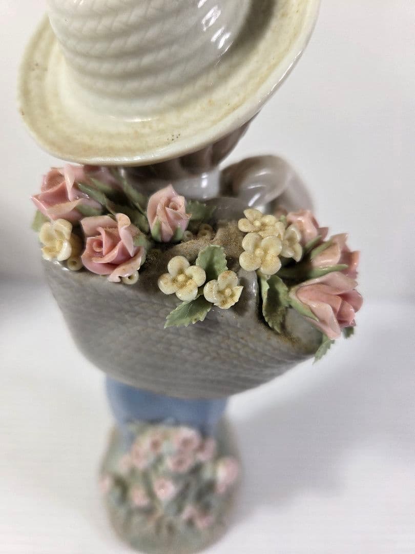 LLADRO リヤドロ 廃盤w子供の陶器置物 花を持つ少年 少女
