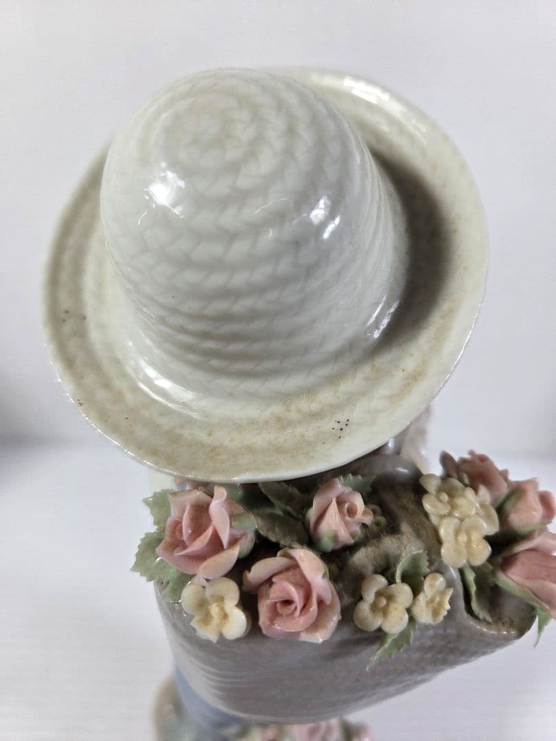 LLADRO リヤドロ 廃盤w子供の陶器置物 花を持つ少年 少女