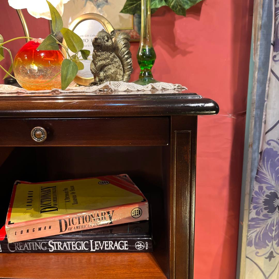 Sale KENT クラシカル　３DR アクセント　ホールキャビネット