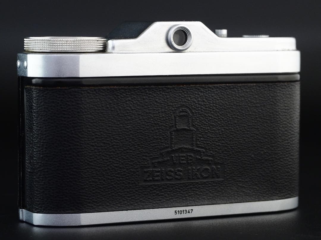 フィルムカメラ ZEISS IKON TAXONA NOVONAR 35mm f3.5 V
