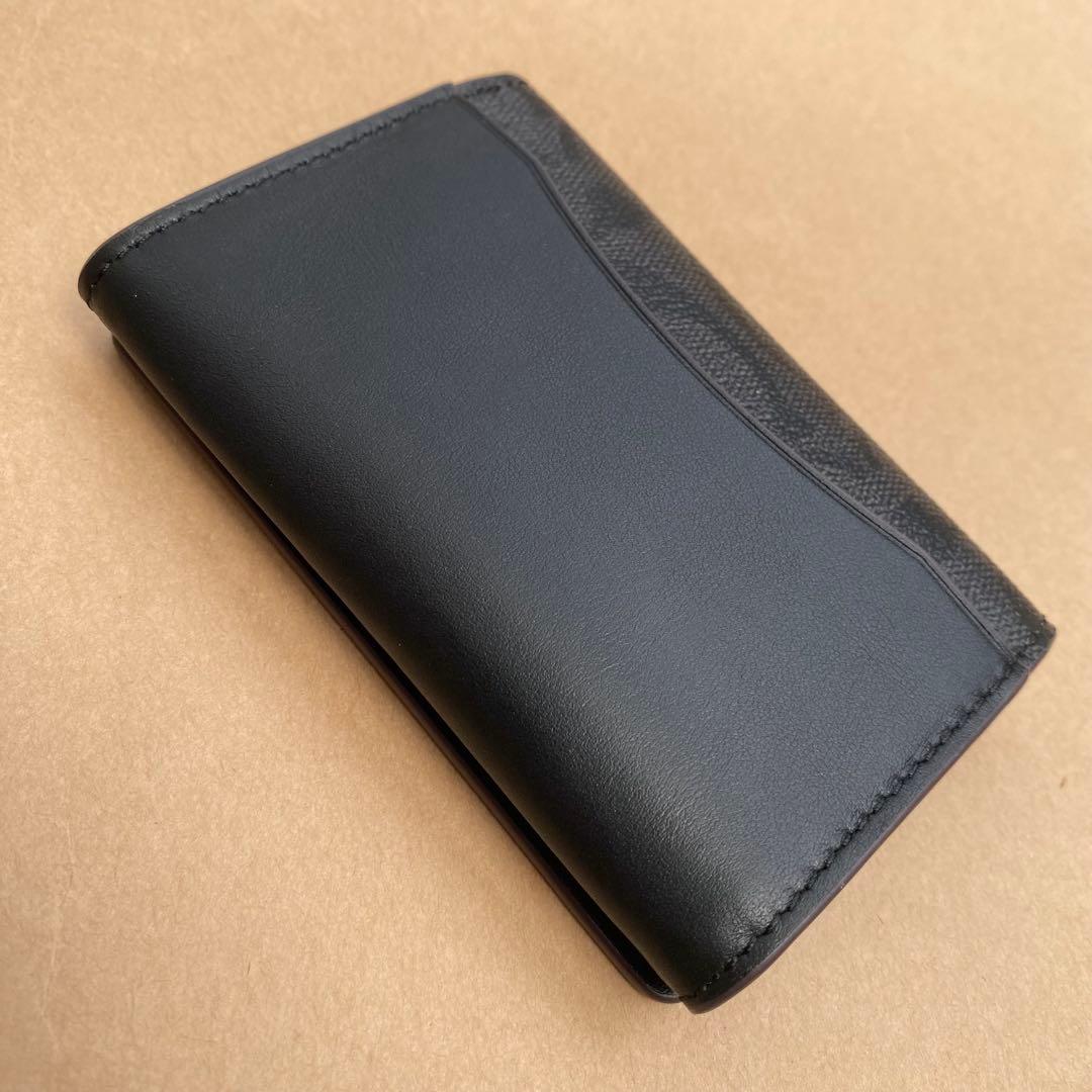 カードケース　定期入れ　名刺入れ　ブラック