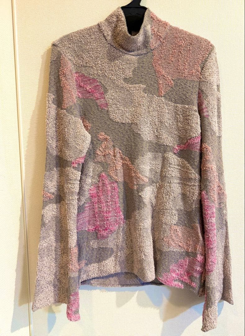 【春色】 Mame Kurogouchi ハイネック トップス ピンク