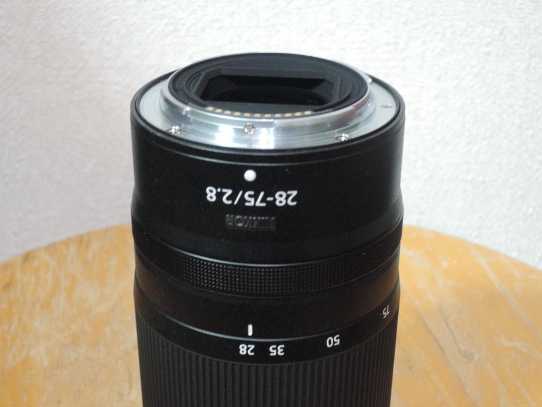 美品　Nikon ニコン NIKKOR Z 28-75mm f2.8　Zマウント