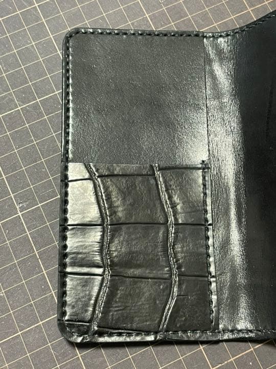 iPhoneケース クロコダイル