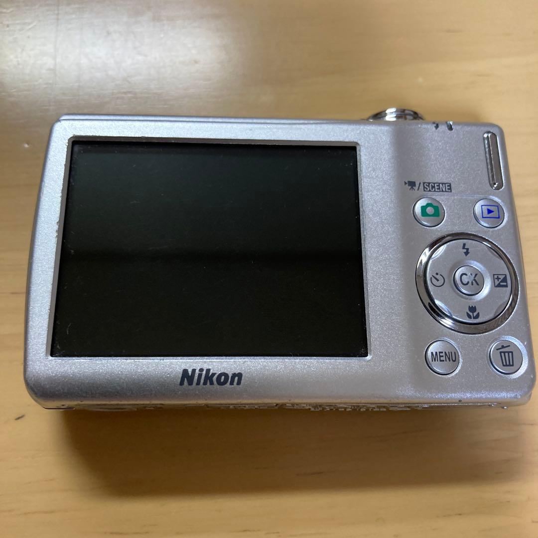 Nikon COOLPIX S220 デジタルカメラ
