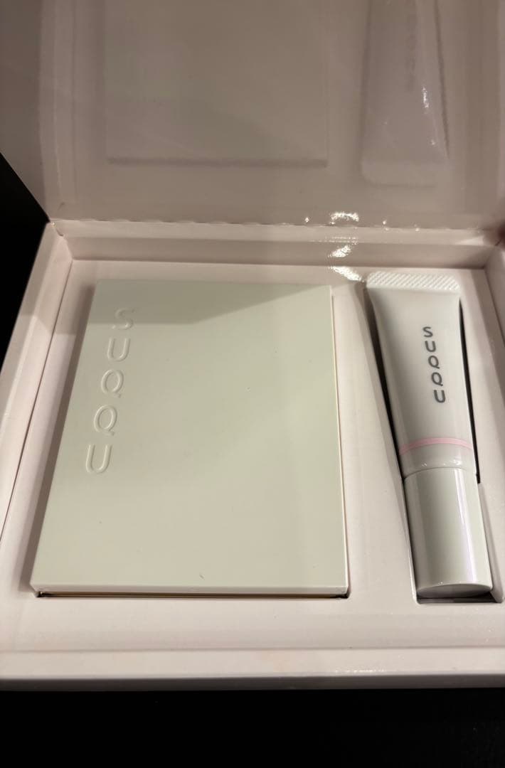 SUQQU スック　メイクアップ キット 舜華 ホリデー コレクション　限定