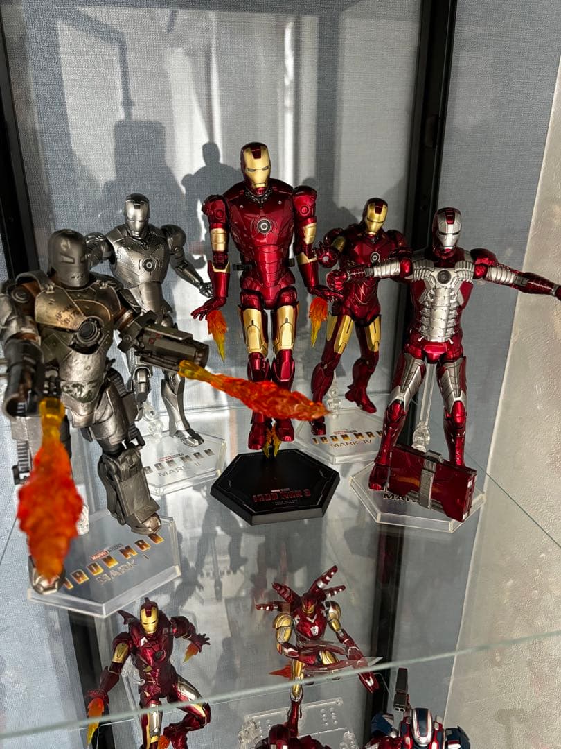 ZDTOYS　アイアンマン　中動玩具