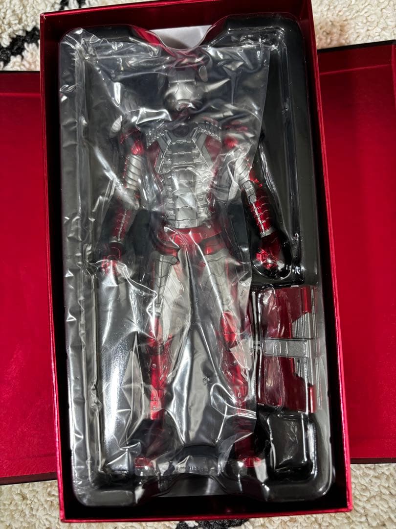 ZDTOYS　アイアンマン　中動玩具