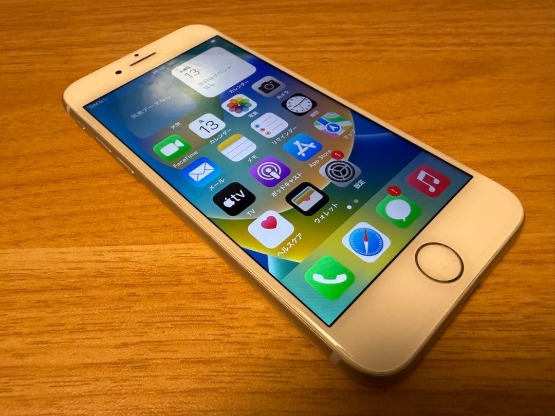 iPhone 8 64GB シルバー SIMフリー
