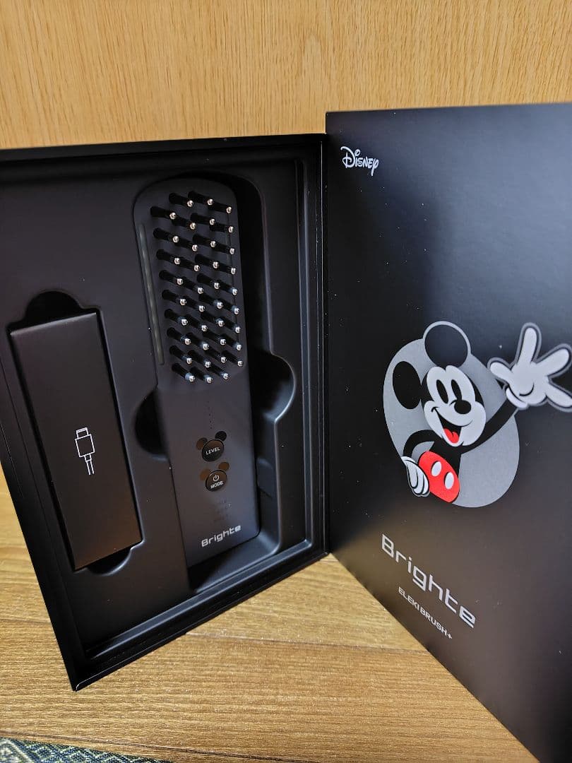 Disney Brighte 美顔器 ミッキー 2026年 新品　未使用