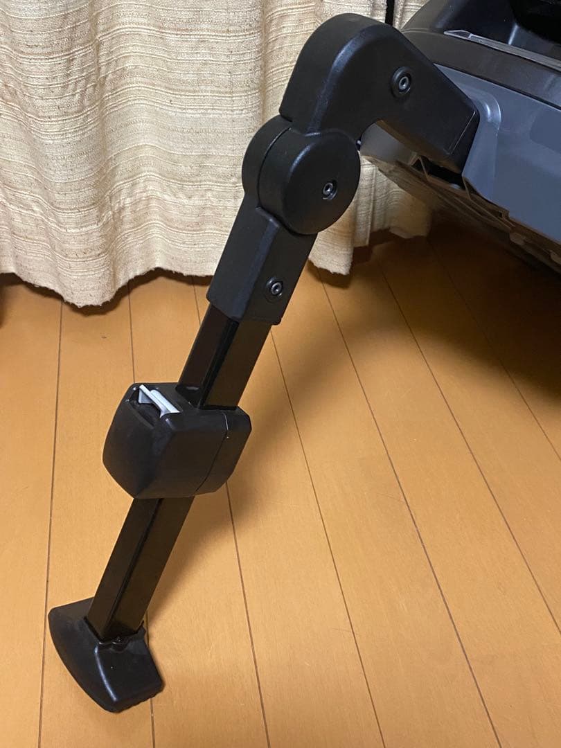 極美品 Combi クルムーヴスマート ISOFIX エッグショックNeo