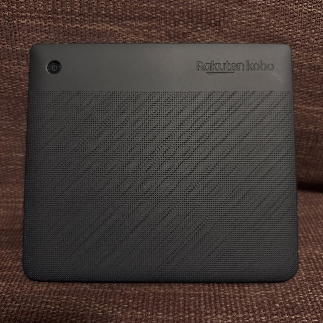【本体美品】Rakuten Kobo Sage 電子書籍リーダー カバー付き