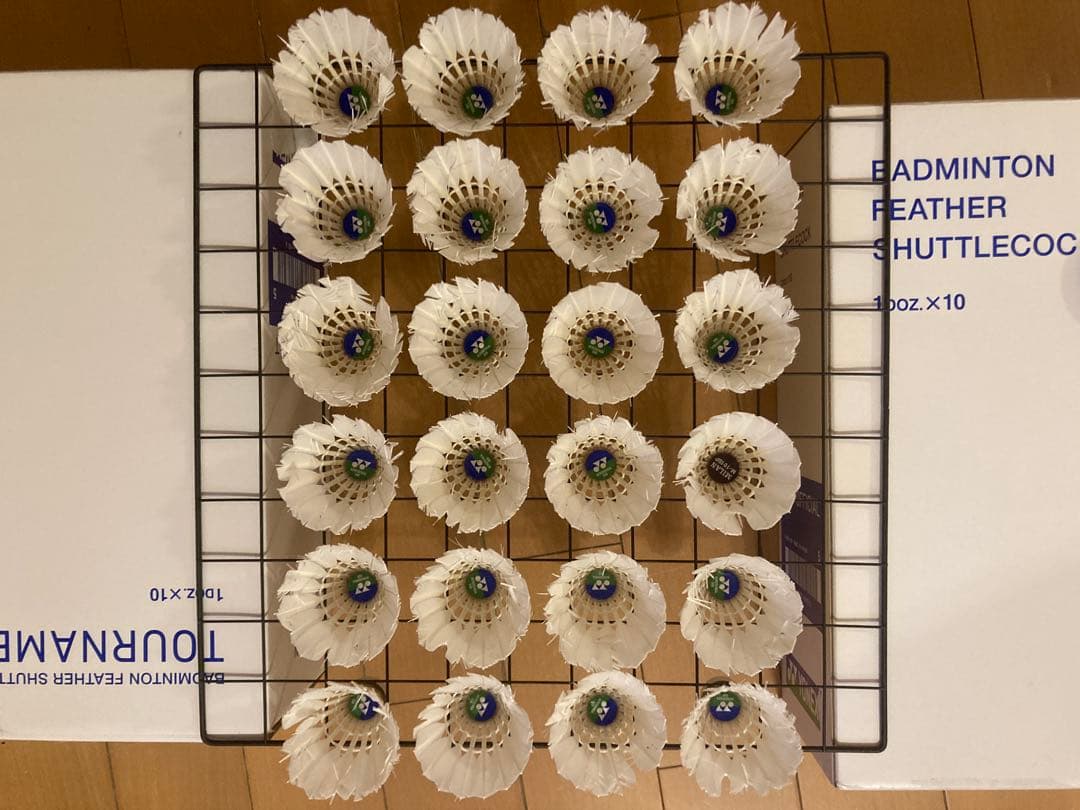 ニューオフィシャルなど　基礎・パターン・ノック用シャトル125個