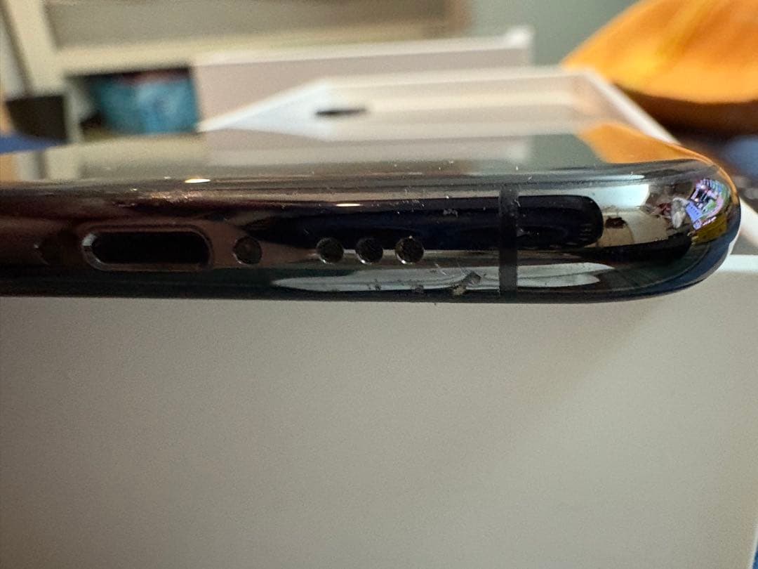 【美品】iPhone XS スペースグレー 256GB 本体