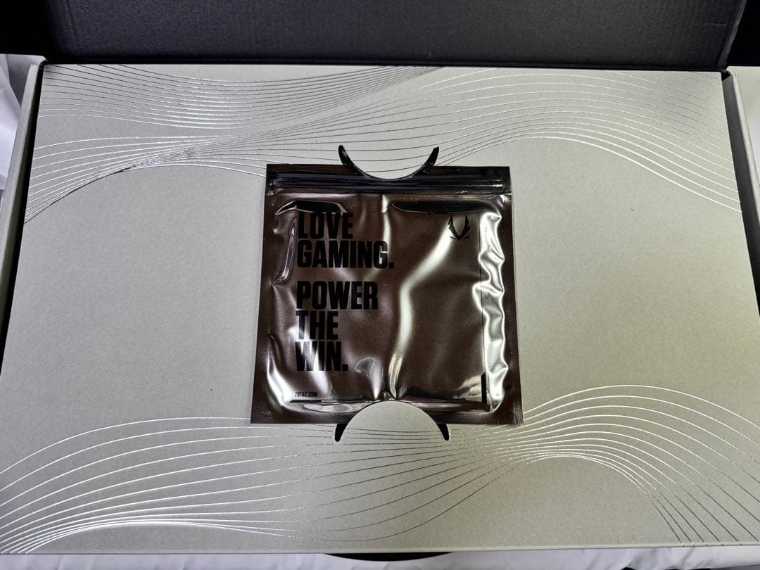 グラフィックボード・グラボ・ビデオカード ZOTAC GeForce RTX 4090 AMP Extreme AIRO