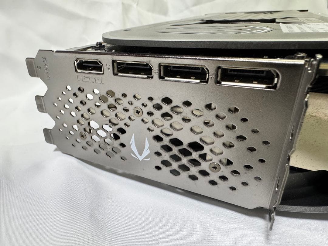 グラフィックボード・グラボ・ビデオカード ZOTAC GeForce RTX 4090 AMP Extreme AIRO