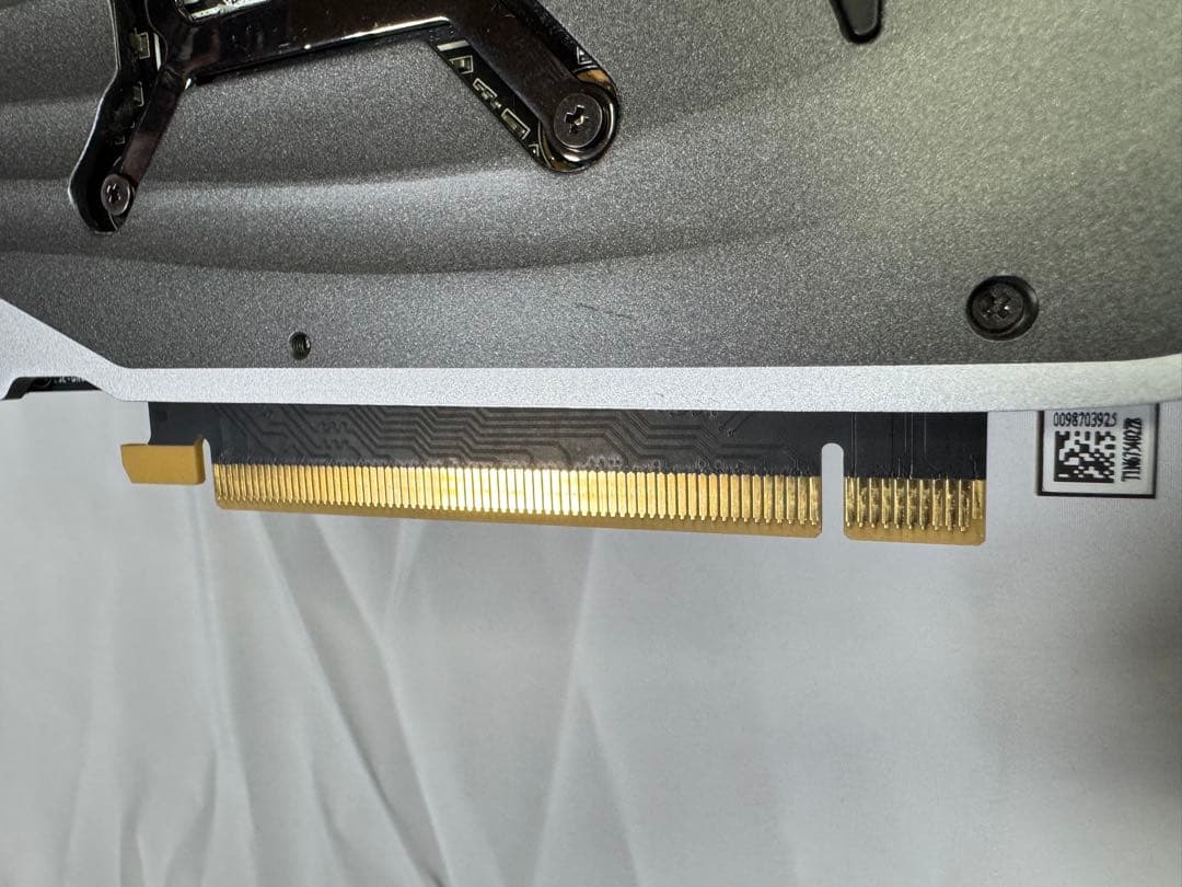 グラフィックボード・グラボ・ビデオカード ZOTAC GeForce RTX 4090 AMP Extreme AIRO