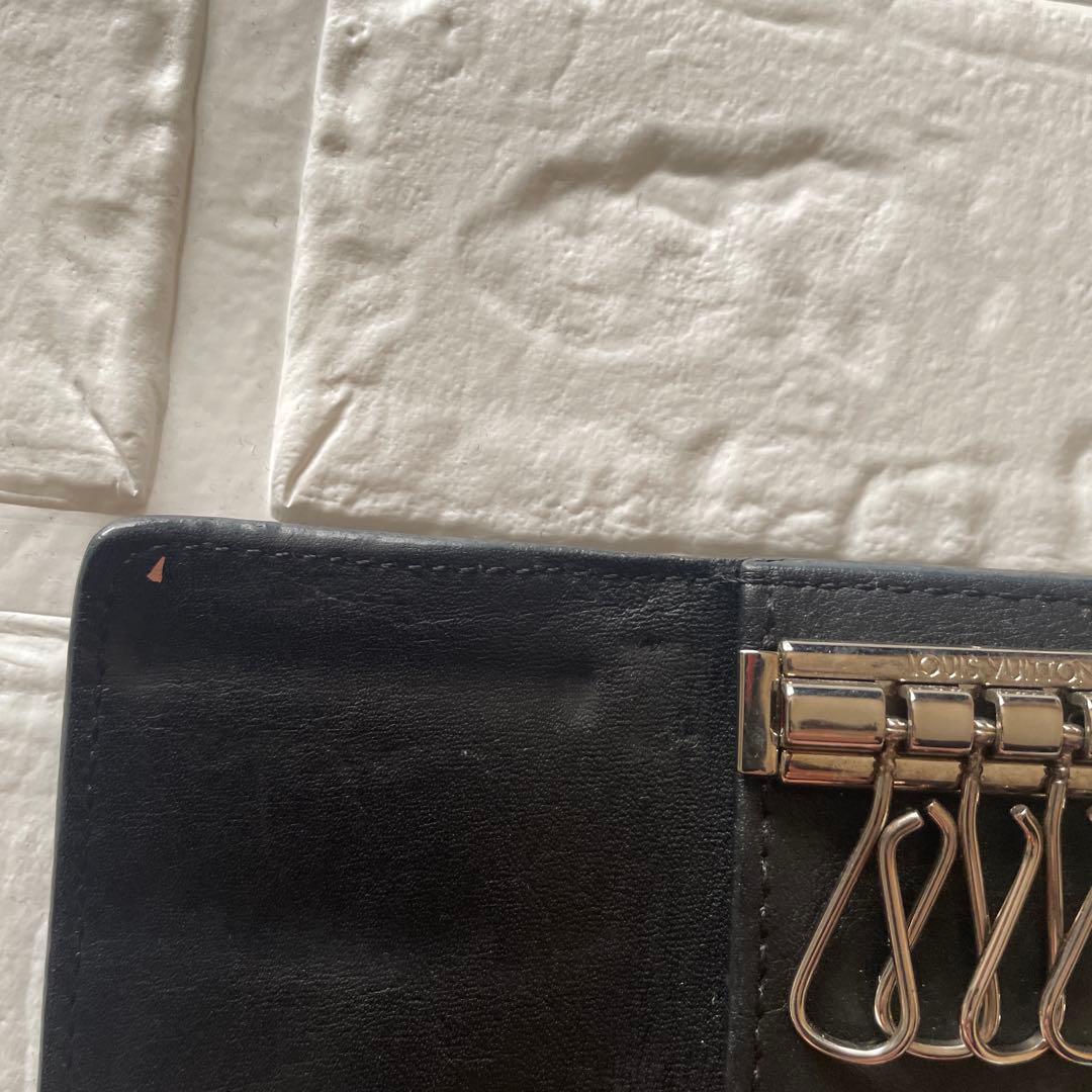 ルイヴィトン　マヒナ4連キーケース(黒)