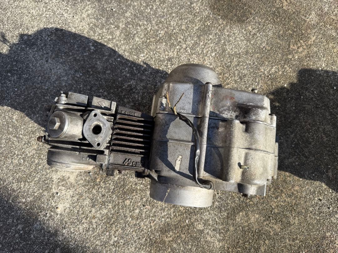 バイク　エンジン3個セット　部品取りなどに