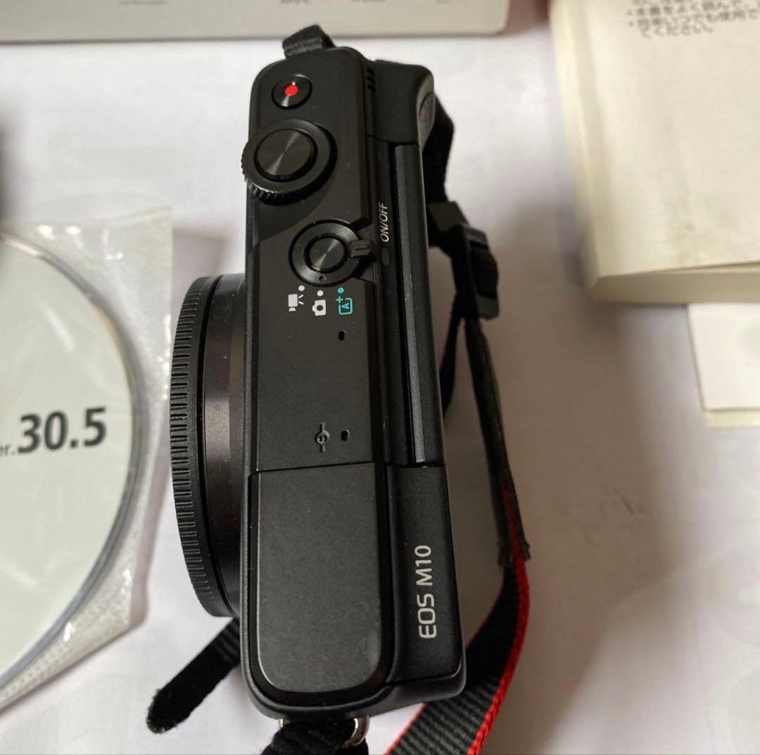 Canon EOS M10 ダブルレンズキット