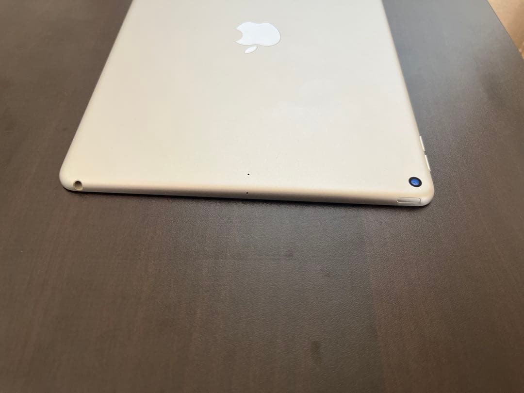 iPad Air 第3世代　ホワイト