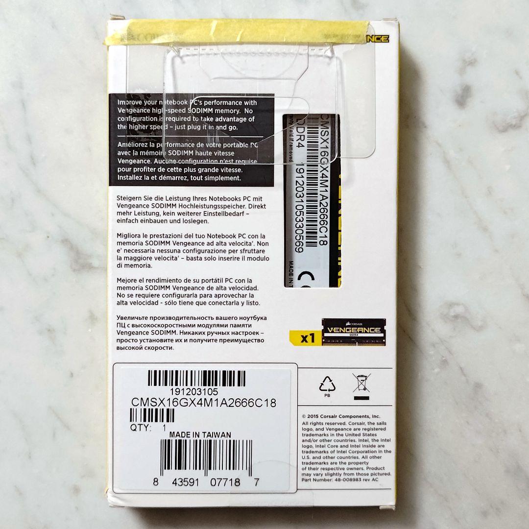【CORSAIR VENGEANCE】DDR4-2666 16GB メモリ