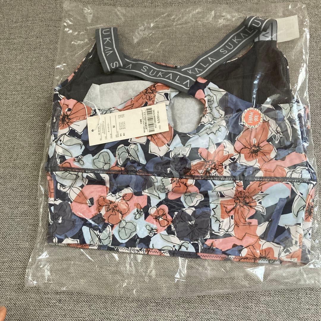 SUKALA ミックスフラワークロス　ロゴブラトップ　Mサイズ新品タグ付き