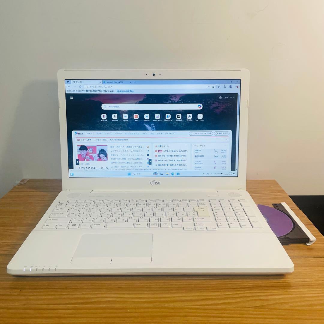 設定済みすぐ使えるホワイトノート大容量750ギガカメラWin11オフィスDVD