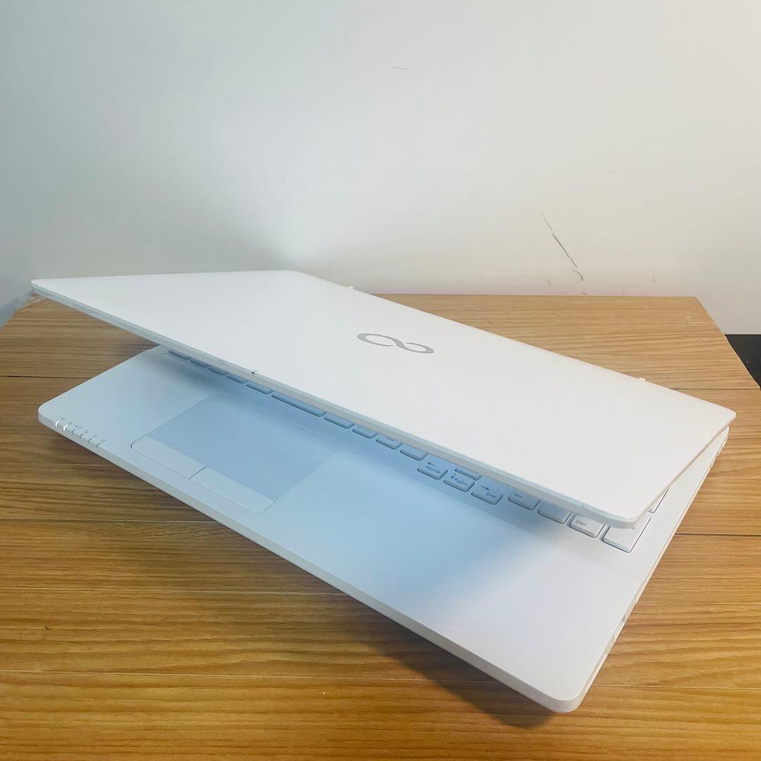 設定済みすぐ使えるホワイトノート大容量750ギガカメラWin11オフィスDVD