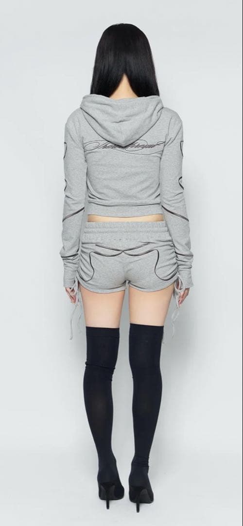 【専用】THEREDTHREAD S embroidery shorts