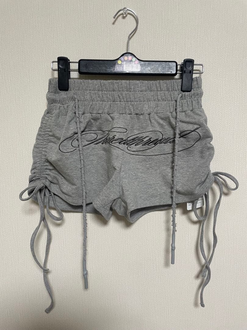 【専用】THEREDTHREAD S embroidery shorts