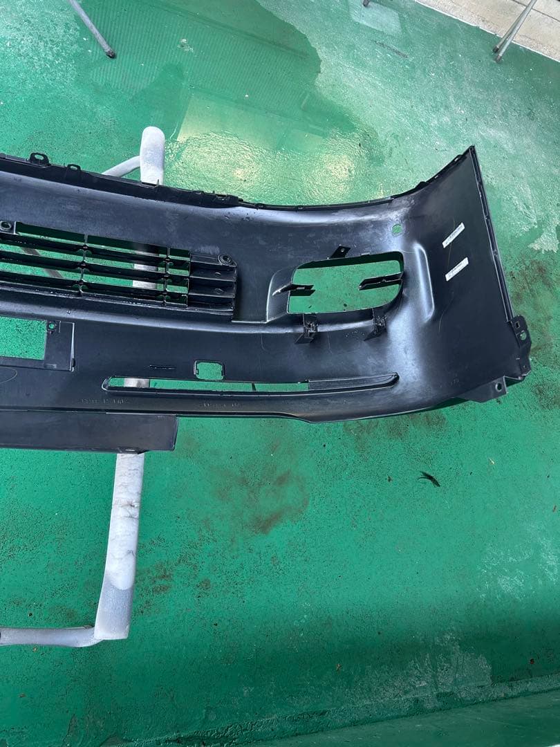 【加藤】ハイエース　バンパー