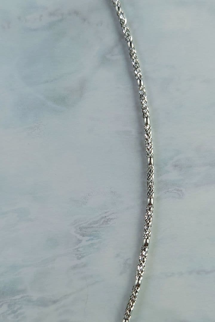 K18 WGワイヤーネックレス　18金　オメガネックレス