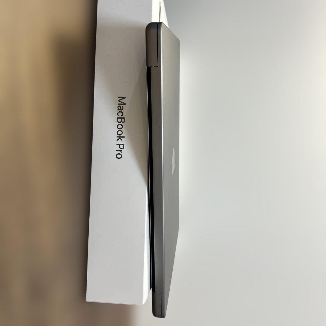 Apple MacBook Pro 14インチ M1 Pro16GB1TBSSD