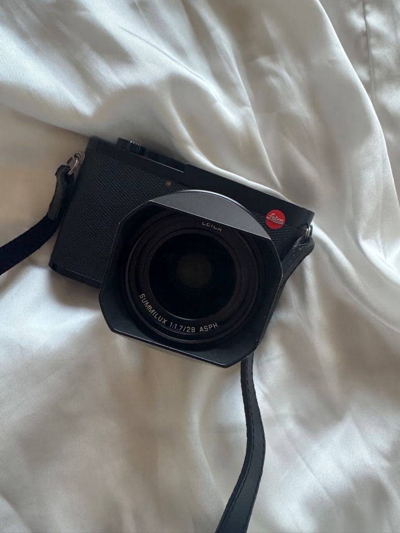 デジタルミラーレスカメラ 標準レンズ付き