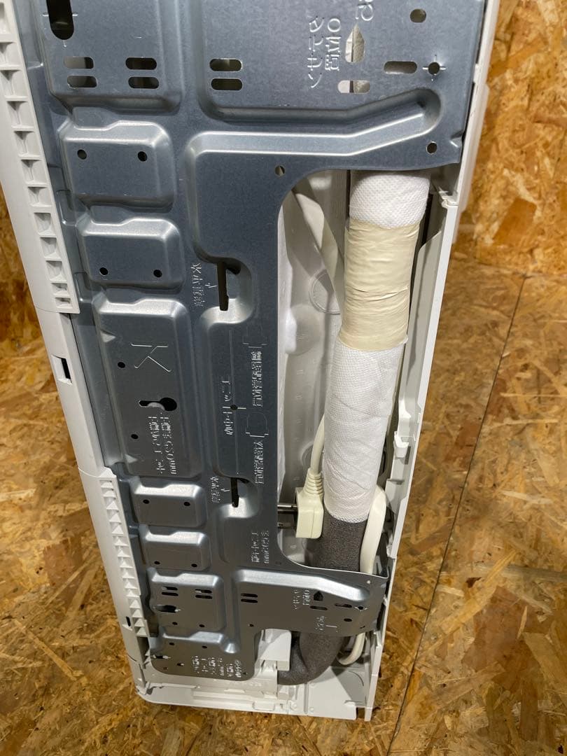 日立　エアコン 白くまくん 18畳用 200V 5.6KW 2021年　1339