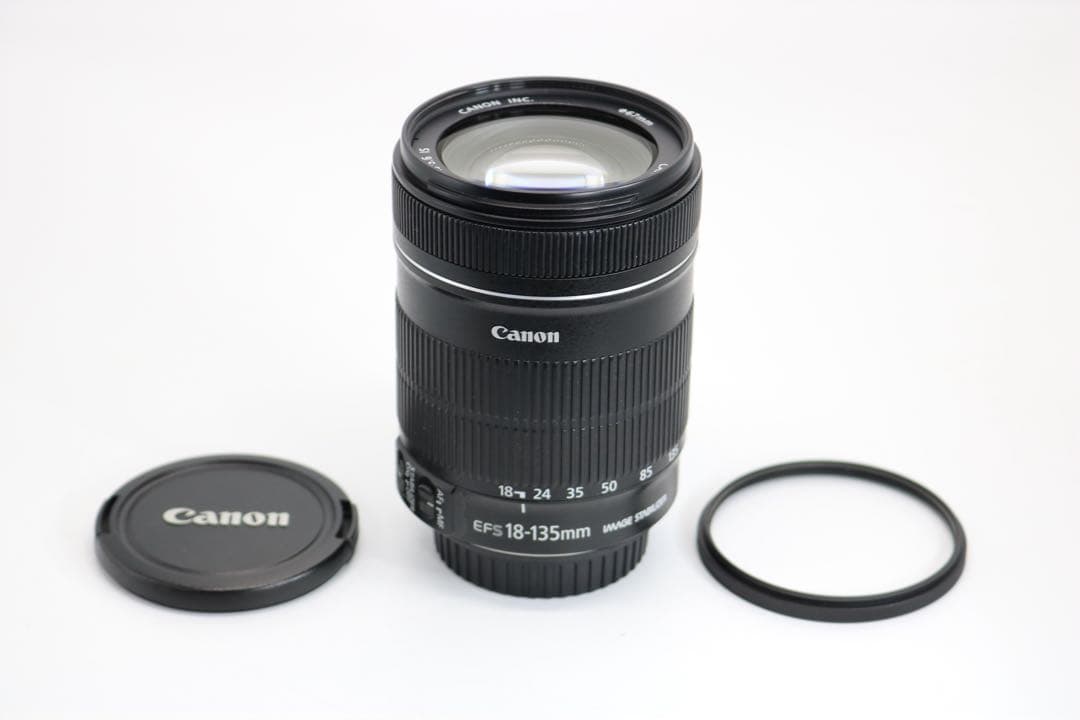 美品 【Canon EF-S 18-135mm IS】 EFレンズ　安心保証あり