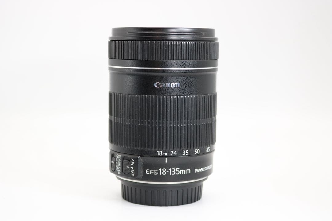 美品 【Canon EF-S 18-135mm IS】 EFレンズ　安心保証あり