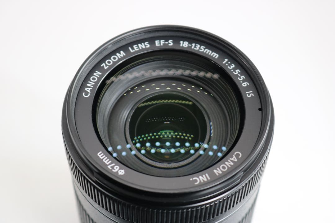 美品 【Canon EF-S 18-135mm IS】 EFレンズ　安心保証あり