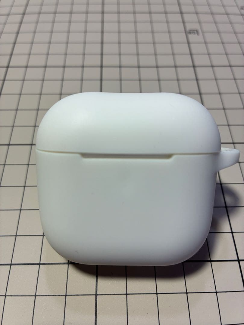 AirPods第4世代　本体 アクティブノイズキャンセリング　充電ケース付き