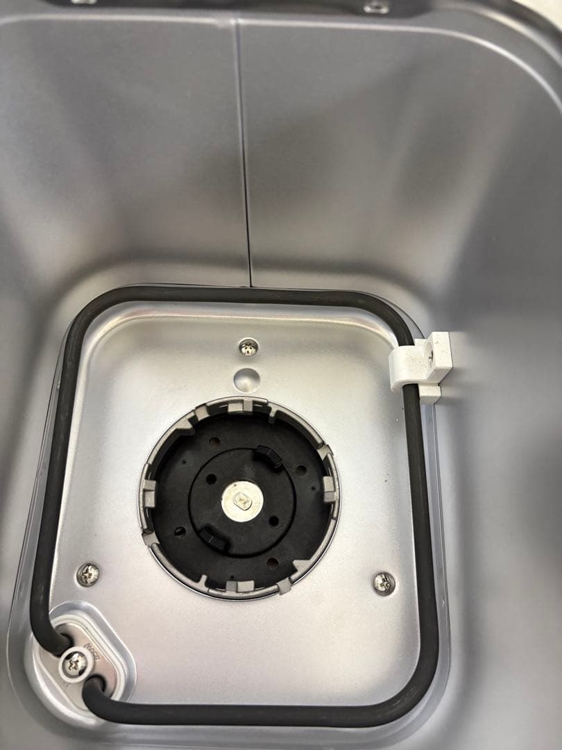 ホームベーカリー　象印　BB-HE10