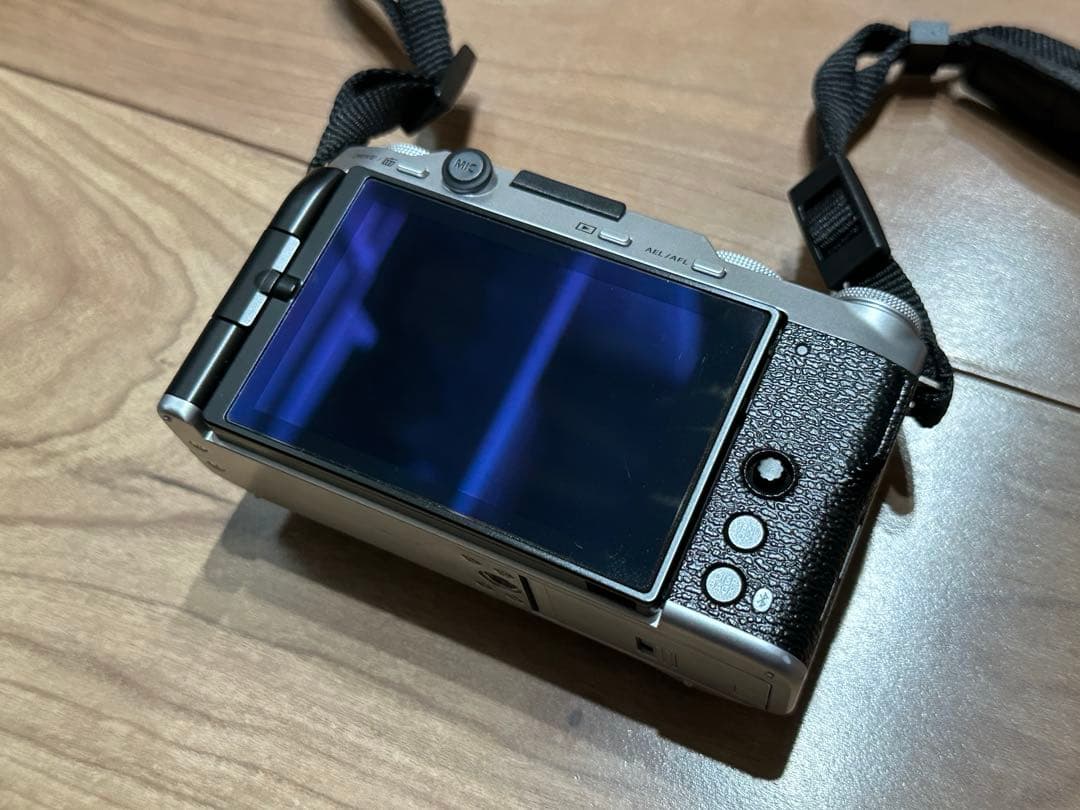 Fujifilm X-M5 シルバー　XC14-45レンズキット