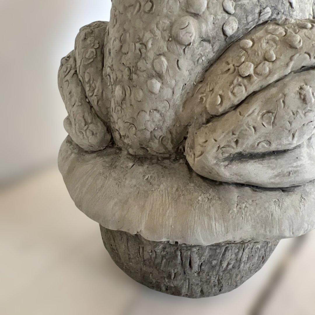 英国ガーデンオーナメントカエルのオーナメント 石膏製