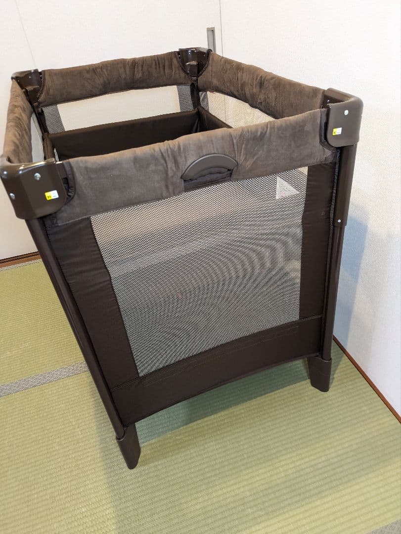 Aprica アップリカ ココネル エアープラス ベビーベッド ブラウン