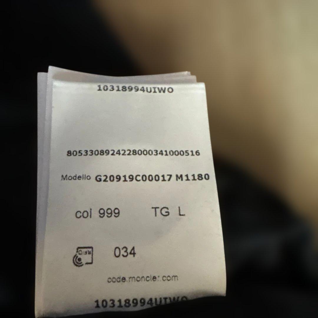 【美品】MONCLER ブラック長袖Tシャツ