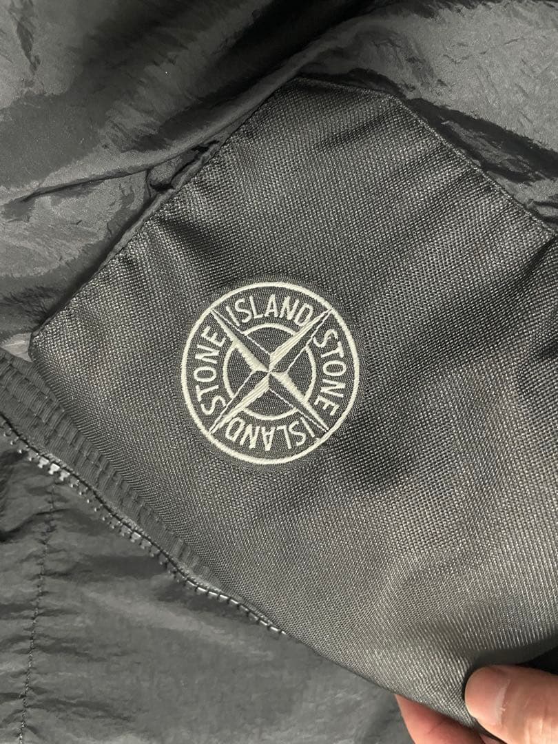 Stone  ダウンジャケット　Mサイズ